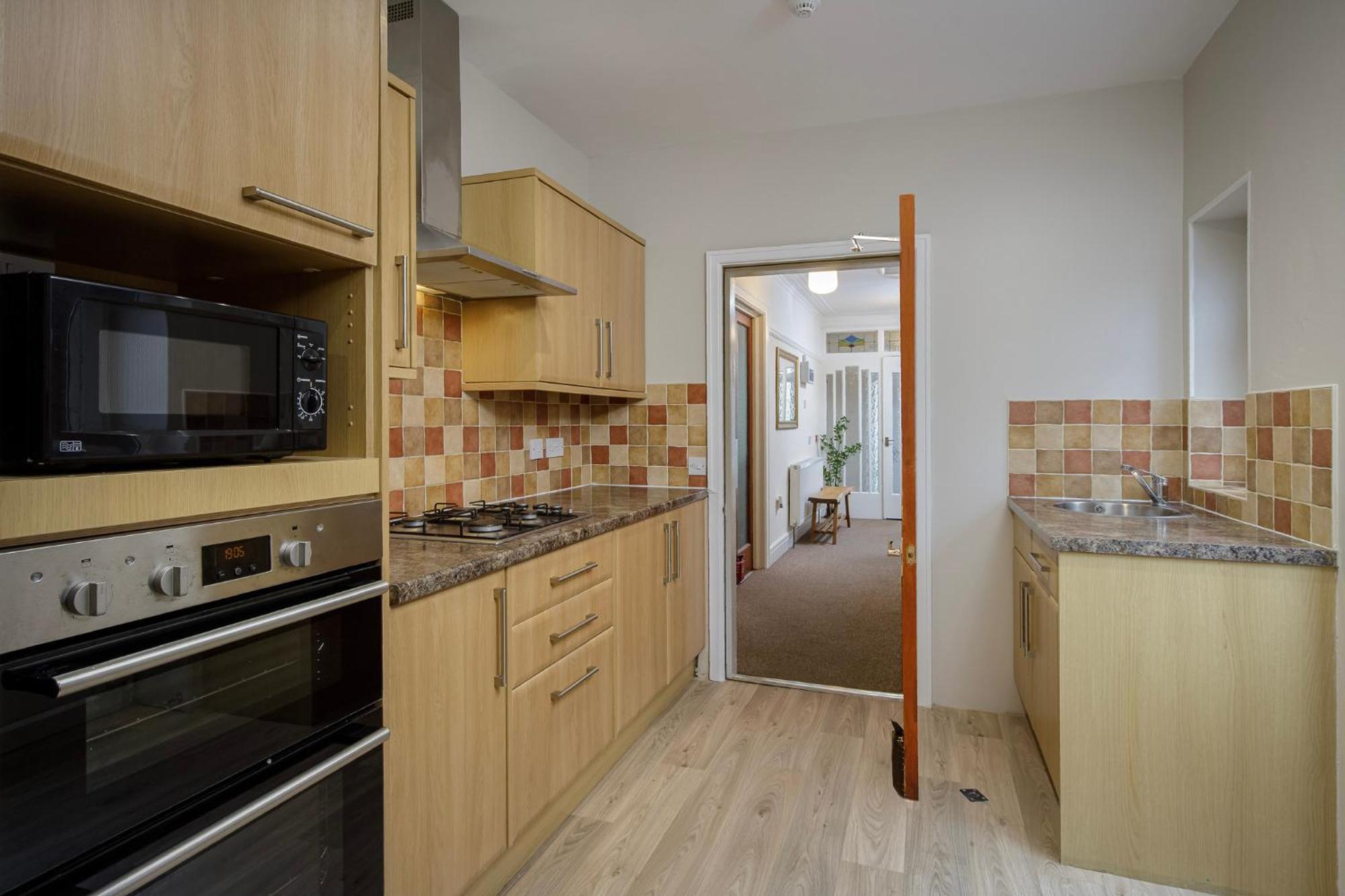 Arnside - Spacious 10-Bedroom Seaside Cottage Blackpool Exterior photo